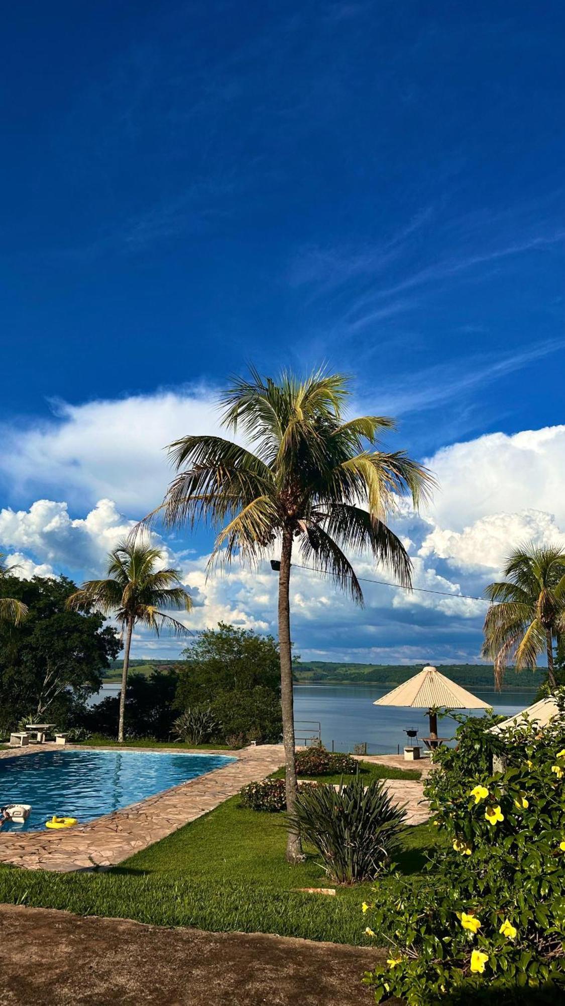 Hotel Fazenda Morro De Pedra Nova Ponte Bagian luar foto